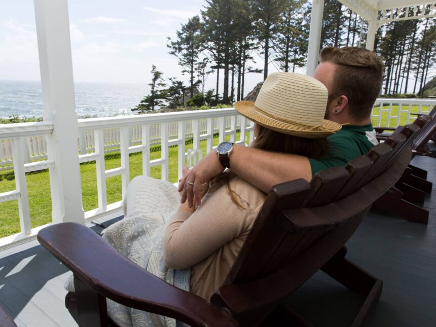 things-to-do-in-october-heceta-lighthouse-b-b