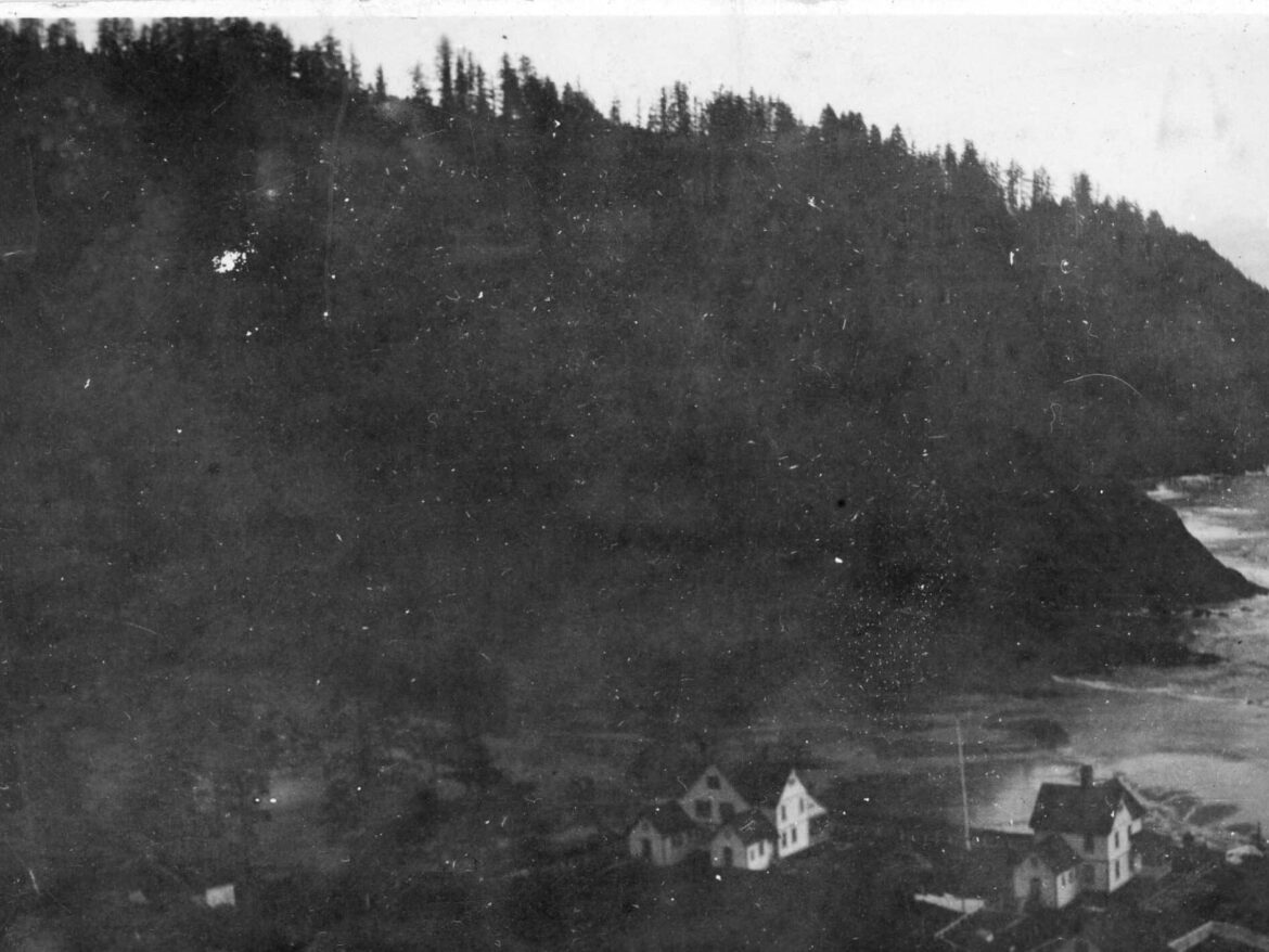 Ghost Tours, Heceta Lighthouse B&amp;B