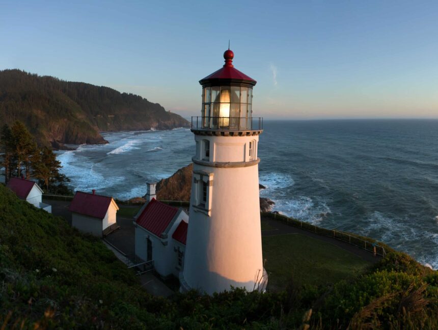 Heceta Lighthouse Bed & Breakfast | Yachats OR